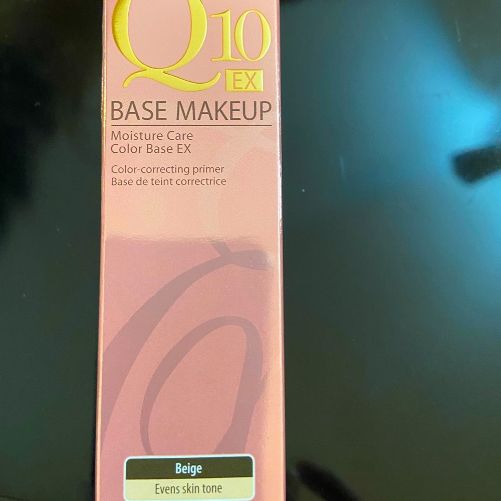 Out of stock!!DHC Q10 Ex Base Makeup Beige